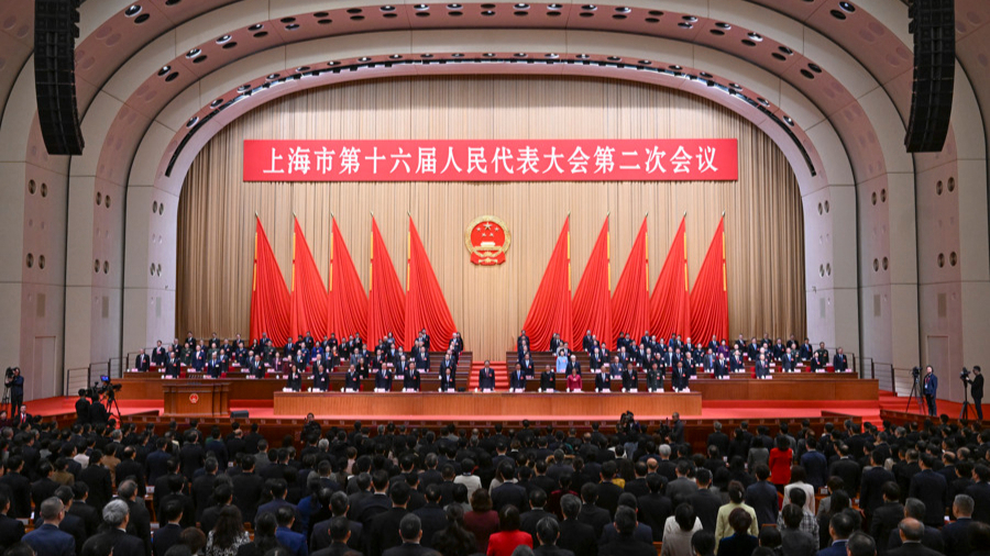 昨天，上海市十六屆人大二次會議在世博中心開幕。.jpeg