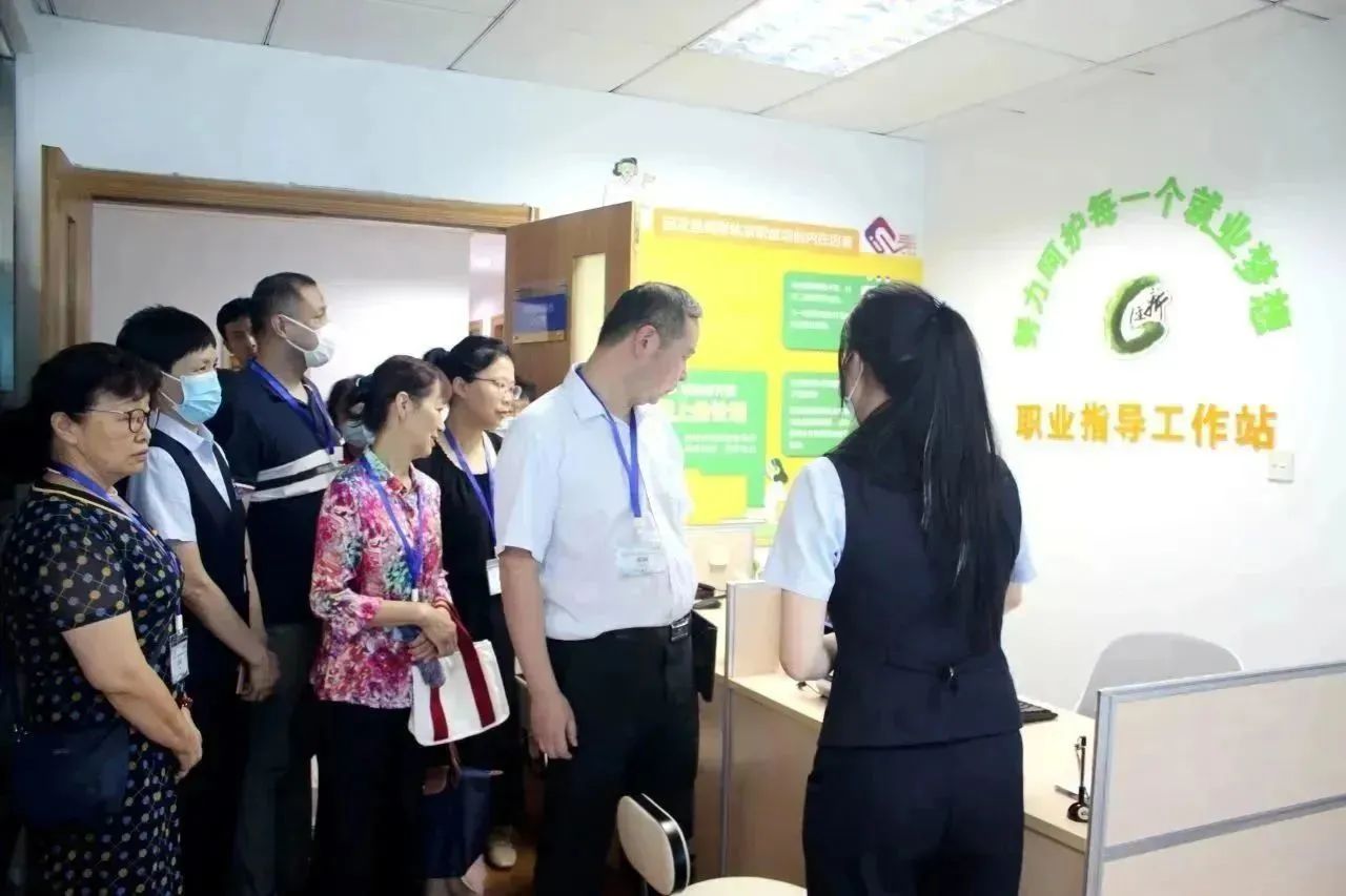 共建透明政務 共享發展成果——新涇鎮社區事務受理服務中心政府開放月活動4.jpg
